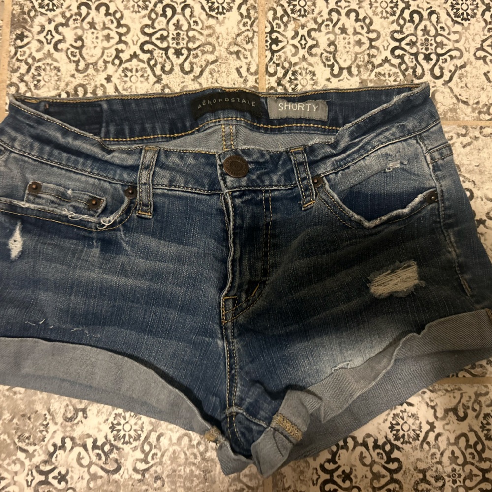 2000s ultra low rise Aeropostale shorty shorts